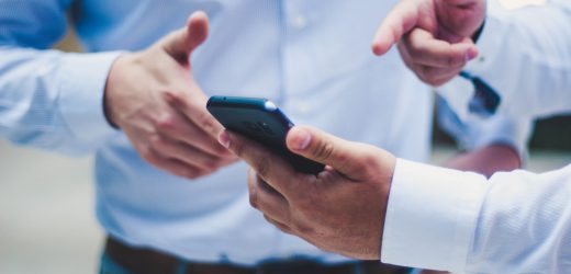 Obecność w mediach społecznościowych a poszukiwanie pracy