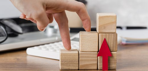Piramida potrzeb Maslowa – na czym polega?
